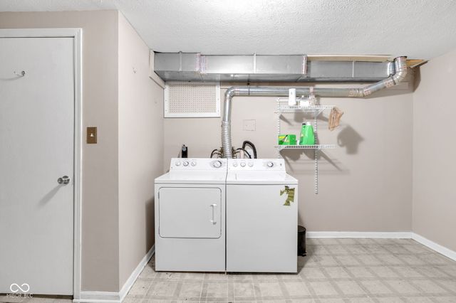 530 Sutherland Avenue A, Indianapolis, IN 46205