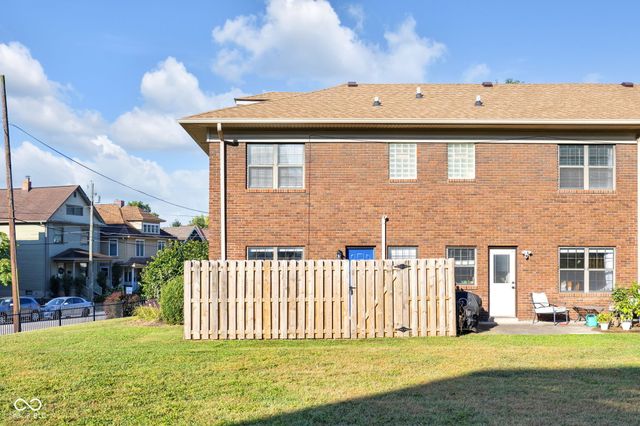 530 Sutherland Avenue A, Indianapolis, IN 46205