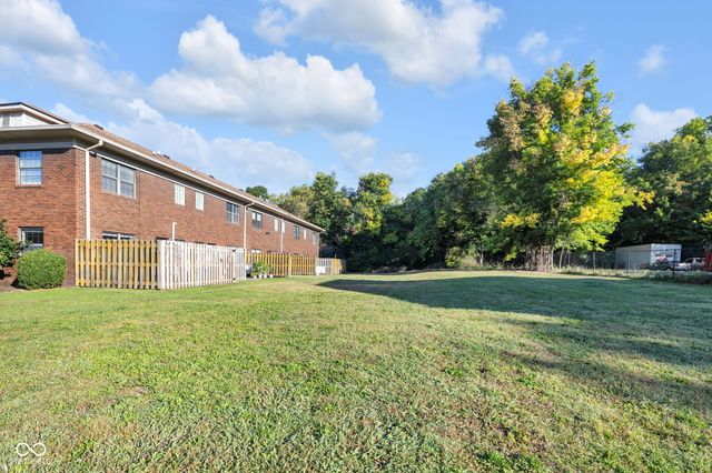 530 Sutherland Avenue A, Indianapolis, IN 46205