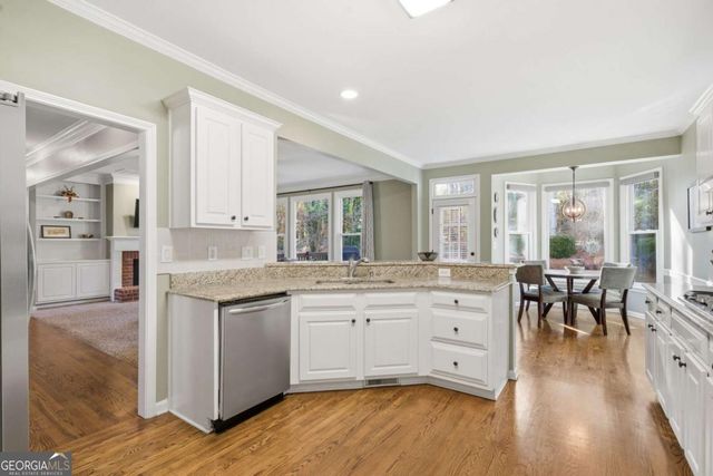 790 Woodbrook Way, Lawrenceville, GA 30043