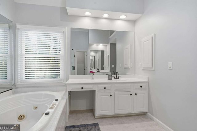 790 Woodbrook Way, Lawrenceville, GA 30043