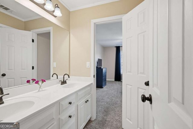 790 Woodbrook Way, Lawrenceville, GA 30043