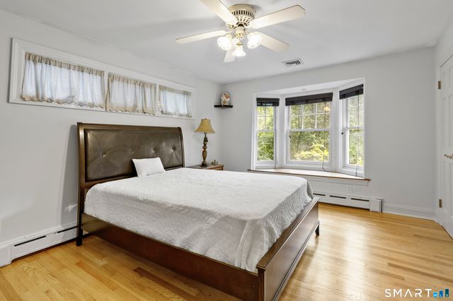 91 Dogwood Lane, Stamford, CT 06903