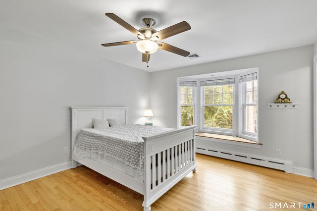 91 Dogwood Lane, Stamford, CT 06903