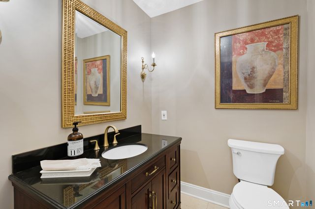 91 Dogwood Lane, Stamford, CT 06903