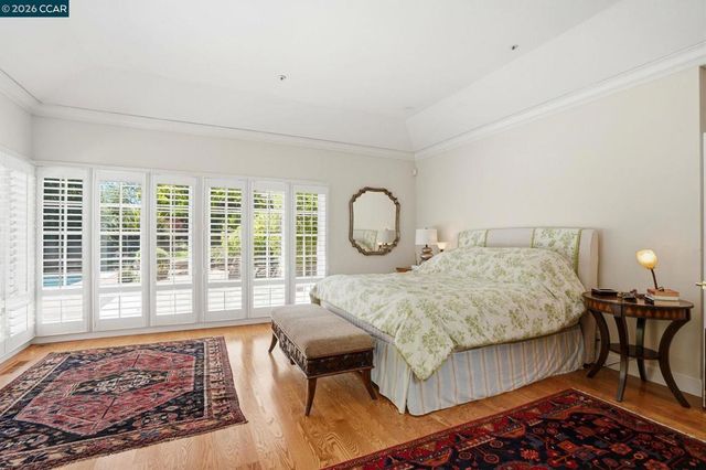 45 N Merrill Circle, Moraga, CA 94556