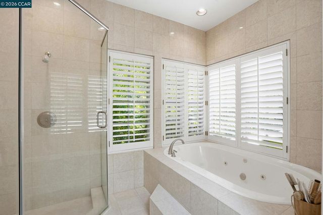 45 N Merrill Circle, Moraga, CA 94556