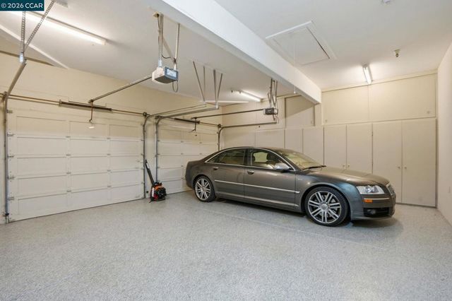 45 N Merrill Circle, Moraga, CA 94556