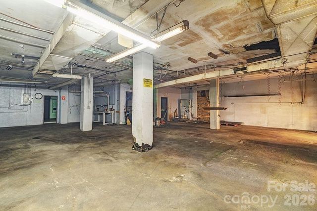 1100-1104 Montreat Road, Black Mountain, NC 28711