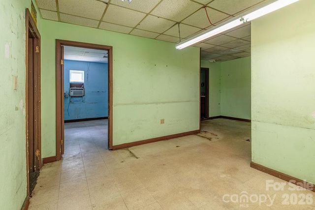 1100-1104 Montreat Road, Black Mountain, NC 28711