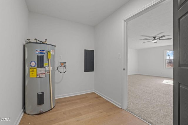 5420 Shipman Road, Hope Mills, NC 28348