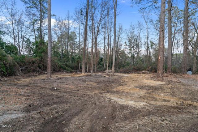 5420 Shipman Road, Hope Mills, NC 28348