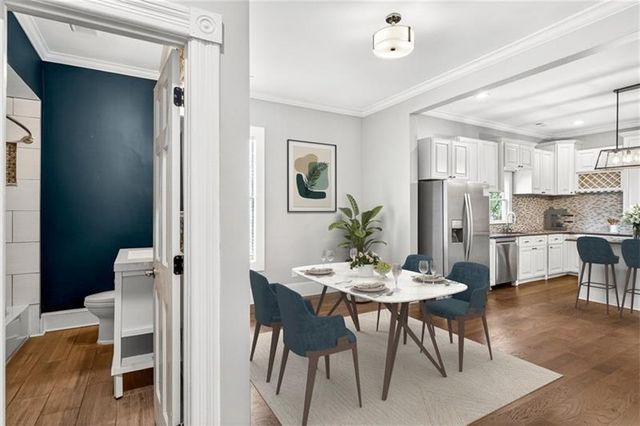 1033 White Oak SW Avenue, Atlanta, GA 30310