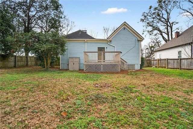 1033 White Oak SW Avenue, Atlanta, GA 30310