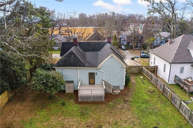1033 White Oak SW Avenue, Atlanta, GA 30310