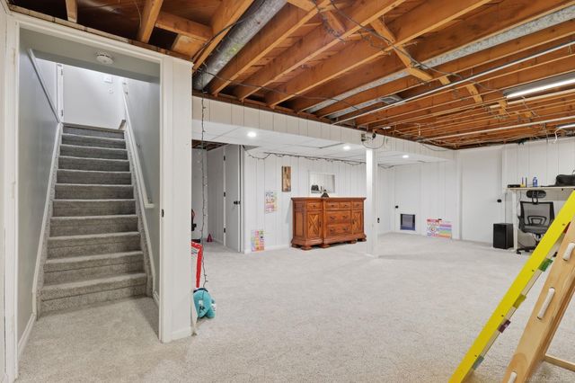 12821 Whitfield Drive, Sterling Heights, MI 48312