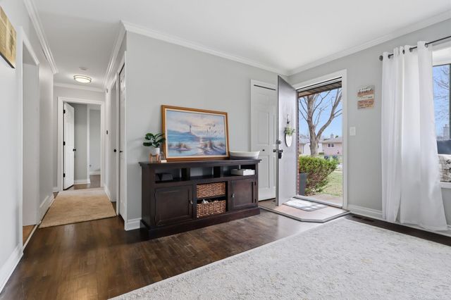 12821 Whitfield Drive, Sterling Heights, MI 48312