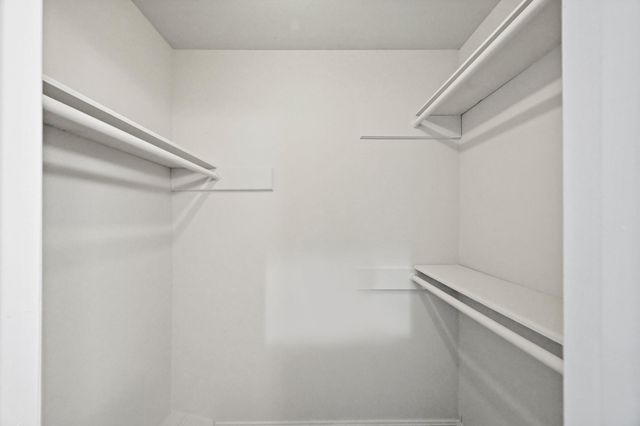 16334 Hollow Wood Drive, Houston, TX 77090