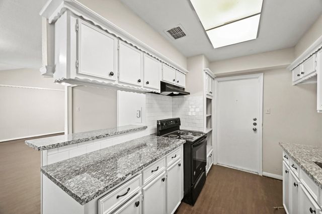 16334 Hollow Wood Drive, Houston, TX 77090