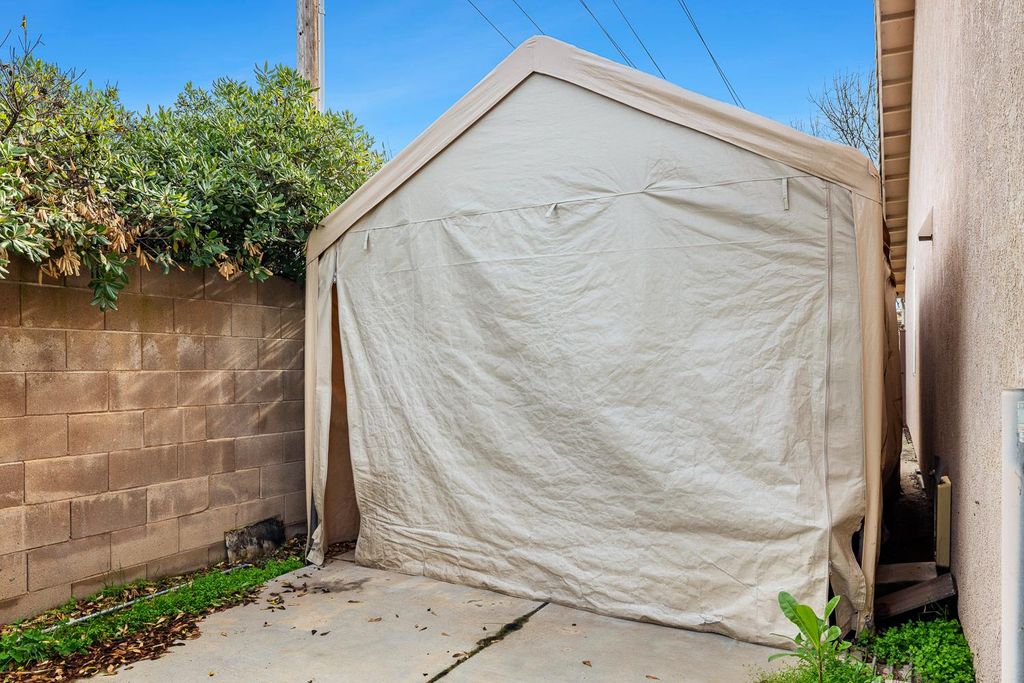 Image 45 of property listing at 5787 E Byrd Avenue, Fresno, CA 93727