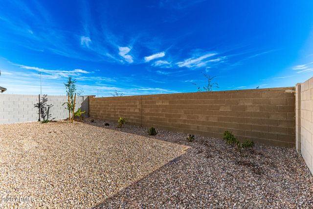 9027 S Palo Verde Drive, Apache Junction, AZ 85120