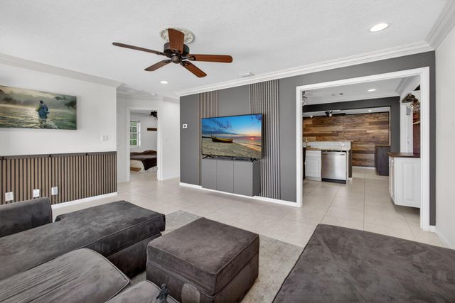 1964 Circle Drive, North Palm Beach, FL 33408