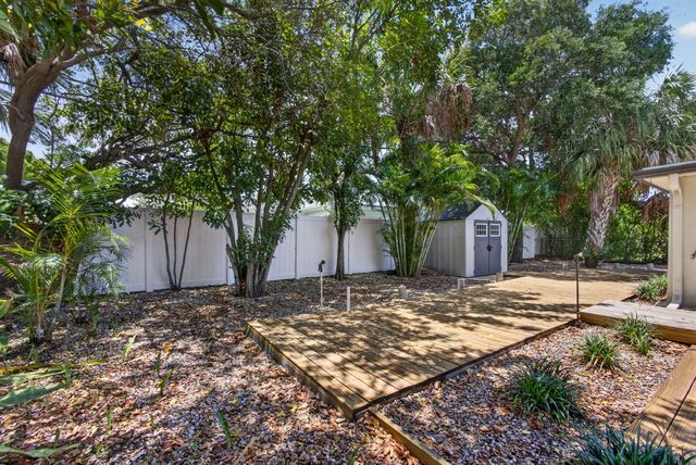 1964 Circle Drive, North Palm Beach, FL 33408