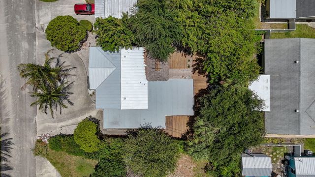 1964 Circle Drive, North Palm Beach, FL 33408