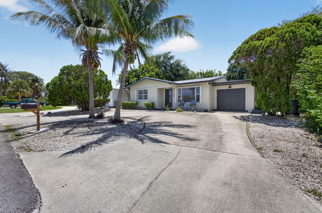 1964 Circle Drive, North Palm Beach, FL 33408