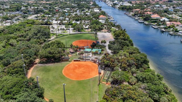 1964 Circle Drive, North Palm Beach, FL 33408