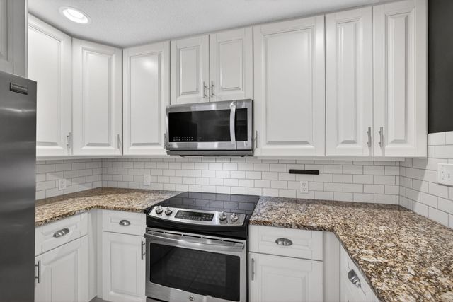 1964 Circle Drive, North Palm Beach, FL 33408