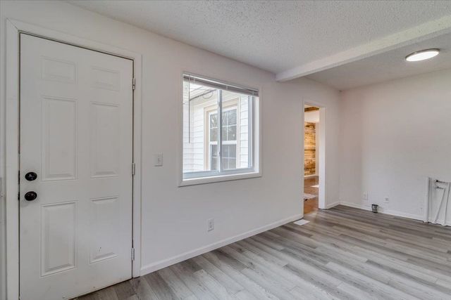 2334 S Lulu, Wichita, KS 67211