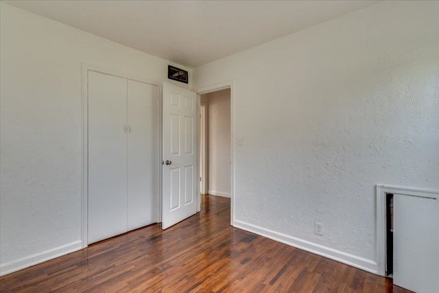 2334 S Lulu, Wichita, KS 67211