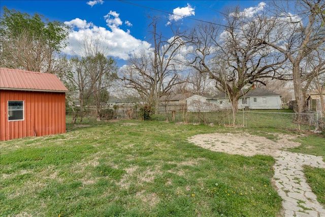 2334 S Lulu, Wichita, KS 67211