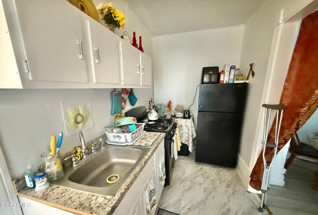 29 McClellan Street, Schenectady, NY 12304