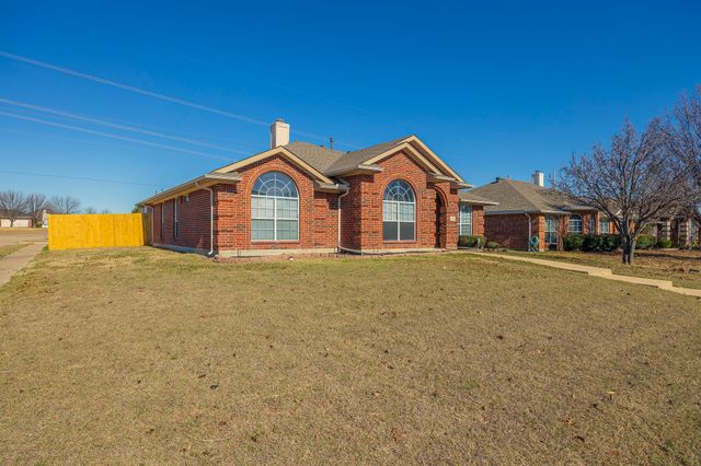 3705 Rosewood Lane, Sachse, TX 75048