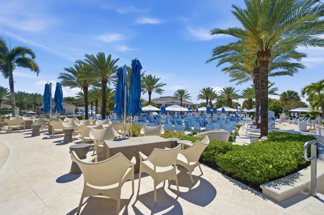 6957 Rain Forest Drive, Boca Raton, FL 33434