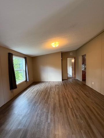 1711 State Highway T, Oldfield, MO 65720