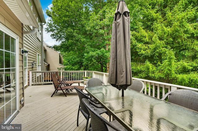 125 CAMELOT LN, Newtown Square, PA 19073