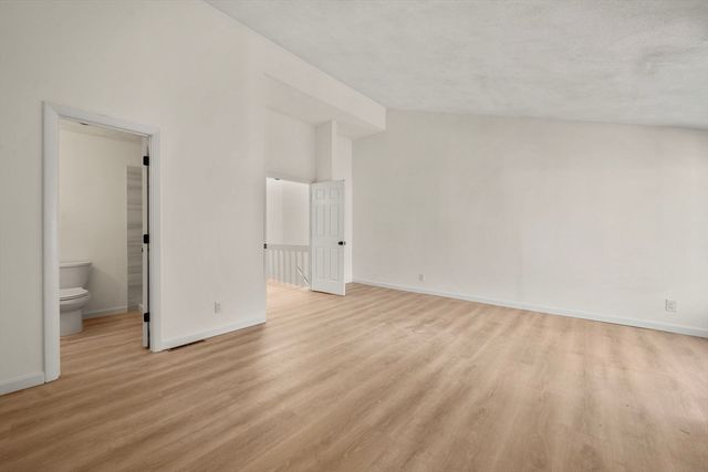255 North Rd 10, Chelmsford, MA 01824