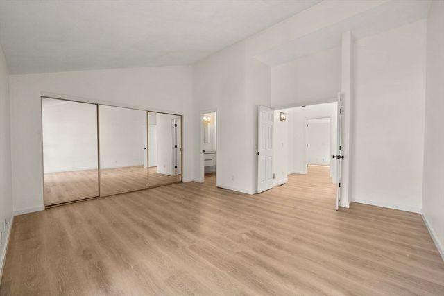 255 North Rd 10, Chelmsford, MA 01824