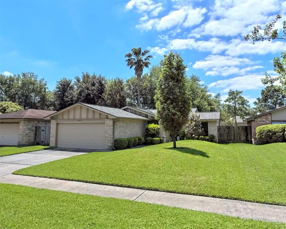 21027 Western Valley Drive, Katy, TX 77449