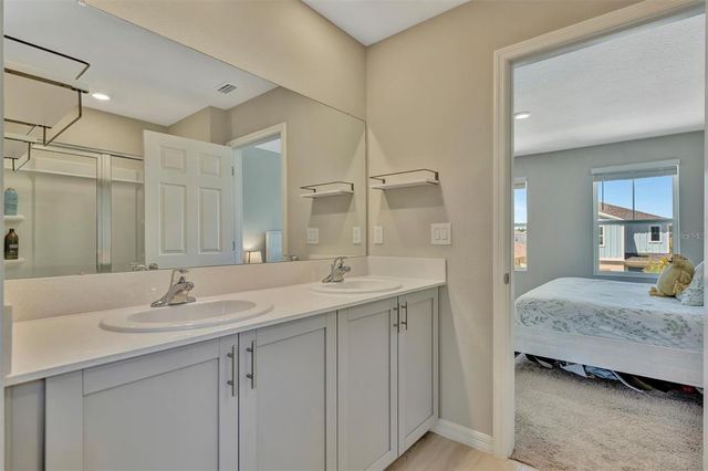 12950 PASTURE WOODS PLACE, Lithia, FL 33547