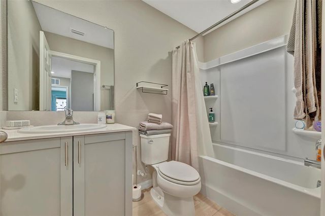 12950 PASTURE WOODS PLACE, Lithia, FL 33547