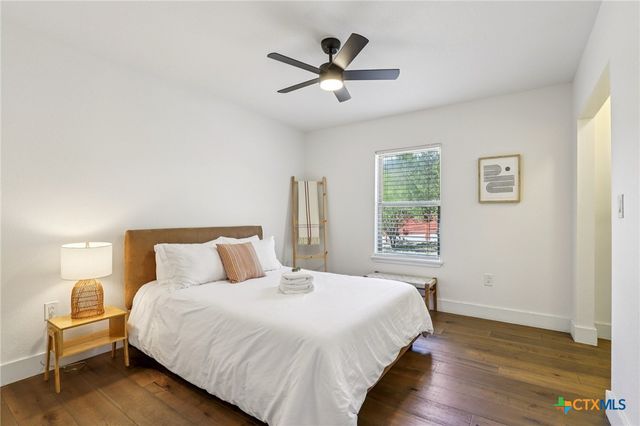 275 Stallion Springs Drive, Fischer, TX 78623