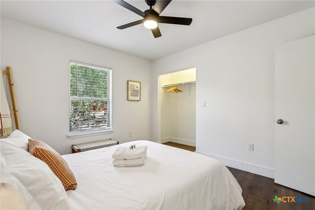 275 Stallion Springs Drive, Fischer, TX 78623