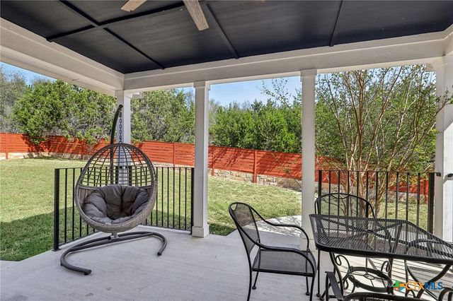 275 Stallion Springs Drive, Fischer, TX 78623