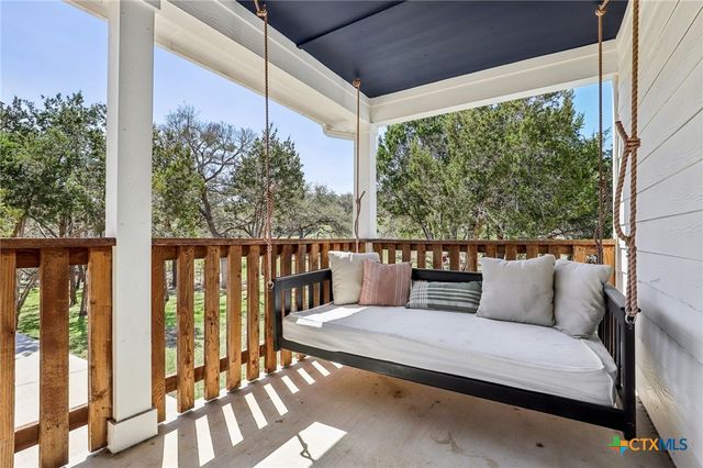 275 Stallion Springs Drive, Fischer, TX 78623