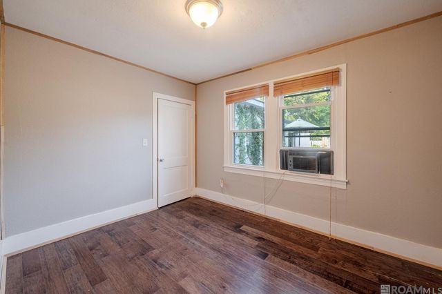 2434 Honeysuckle Ave, Baton Rouge, LA 70808