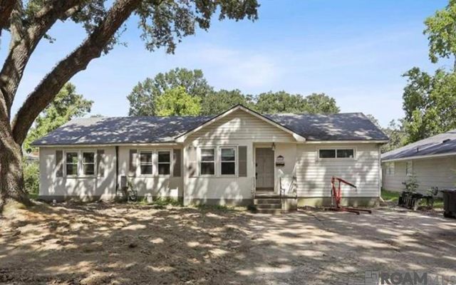 2434 Honeysuckle Ave, Baton Rouge, LA 70808